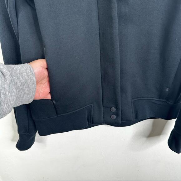 NEW Nike Tech Black Destroyer Jacket Full Zip Women's Small 835544-010 - Picture 7 of 12